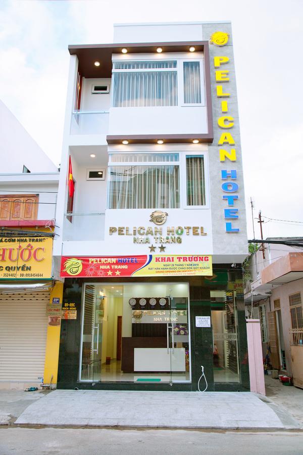 Pelican Nha Trang Hotel Buitenkant foto